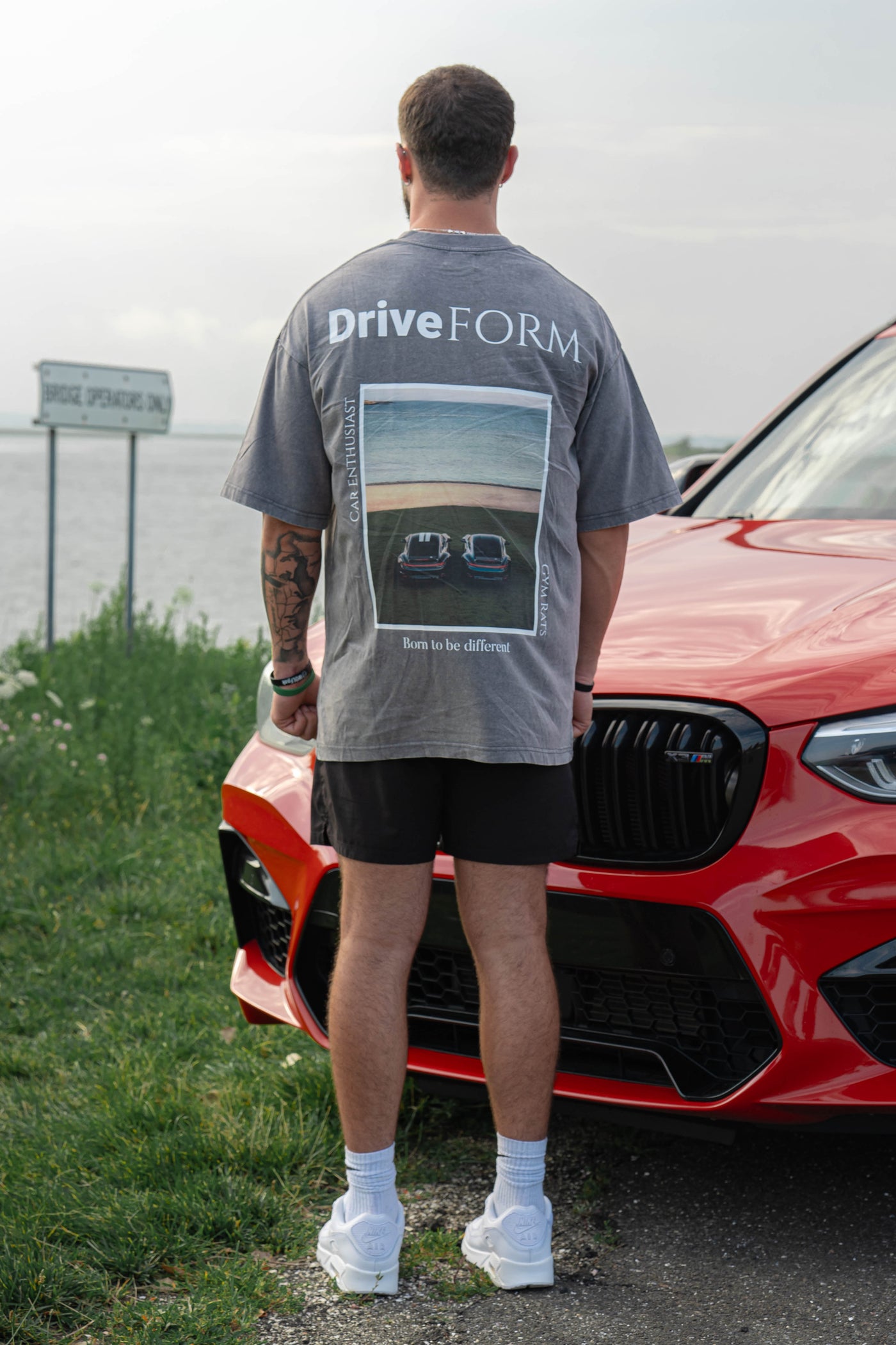 Ocean Drive Vintage Wash Premium Tee (Pirate Gray)